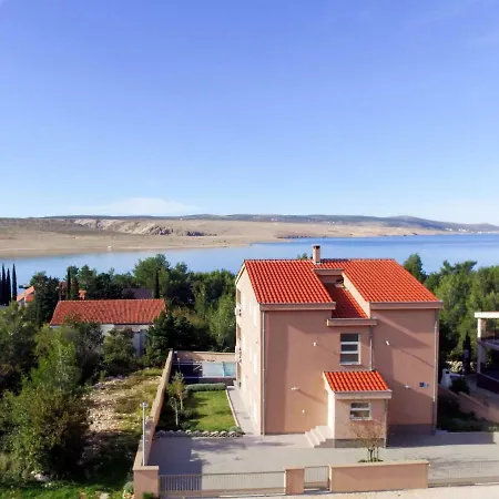 アパート Matas-1 By Interhome